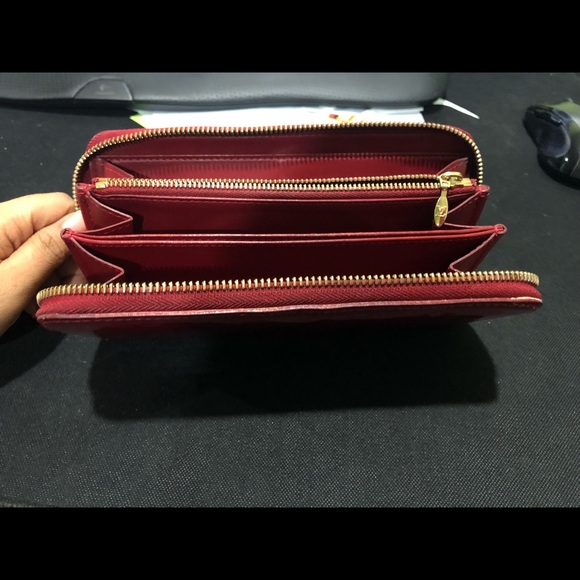 Authentic LV wallet with new hardware - Picture 3 of 6